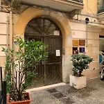 Palace 4*