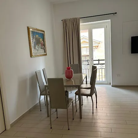 Palace Bed & Breakfast 4*